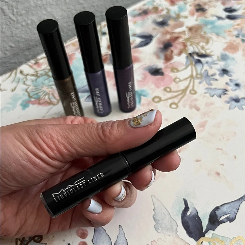 MAC Cosmetics Liquidlast Liner Bundle